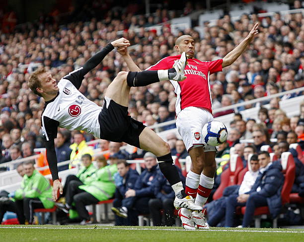 如某俱乐部 如某俱乐部