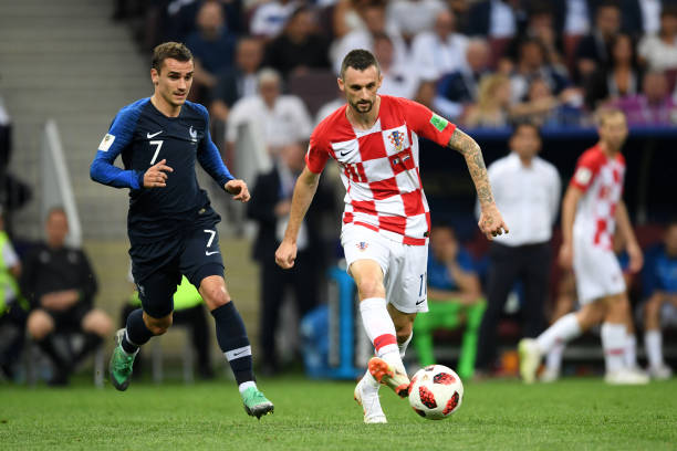 杯首球也不 杯首球也不